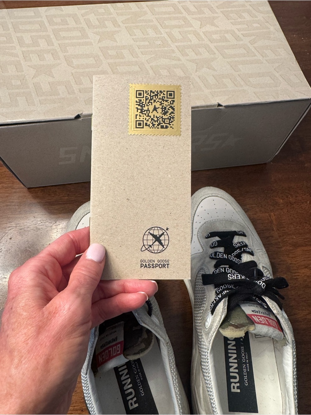 GOLDEN GOOSE running sole, Brand New, perfect condition. Size 39 - Picture 8 of 8